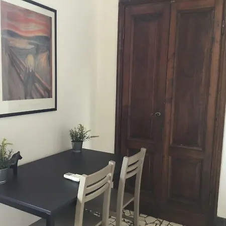 Fortezza Third Floor Apartment *